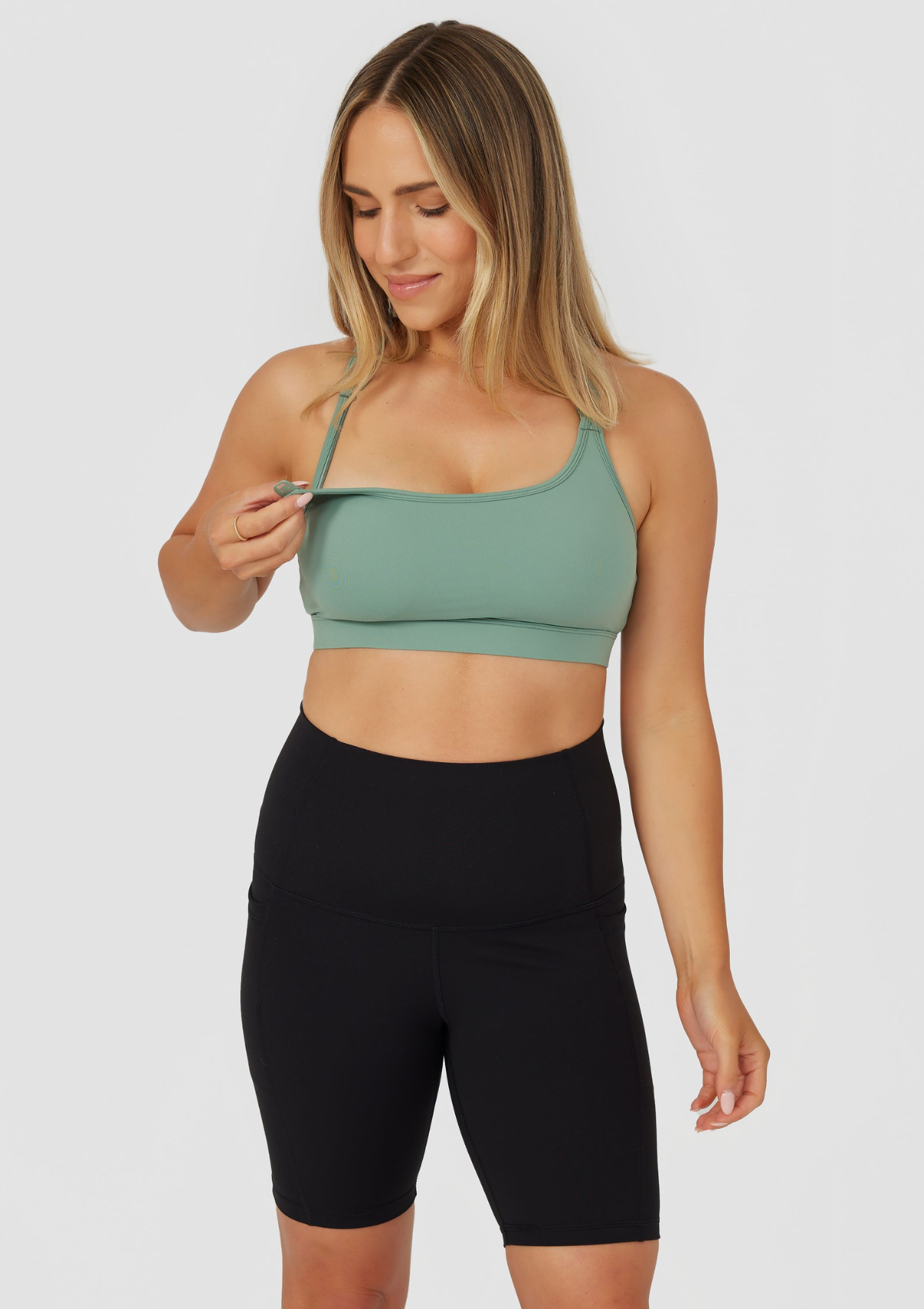 Brooklyn Nursing Crop A-D Cup (Khaki)