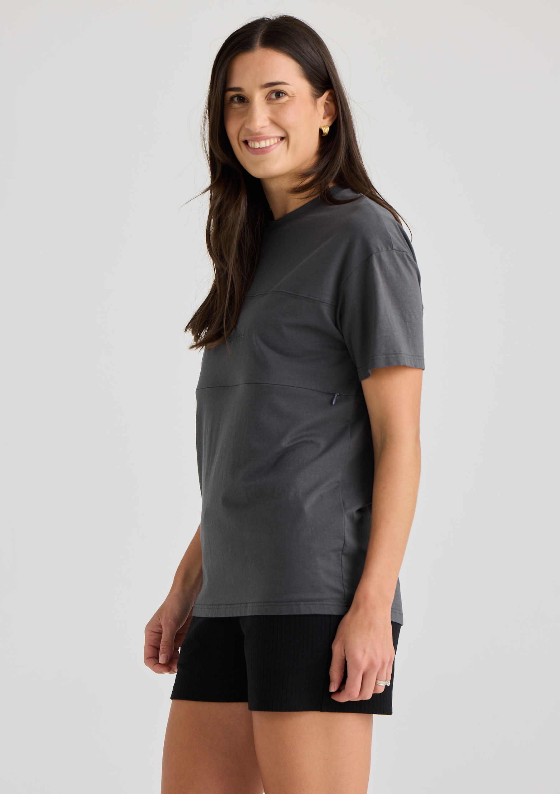 Breastfeeding T-Shirt Charcoal by Bloomberri