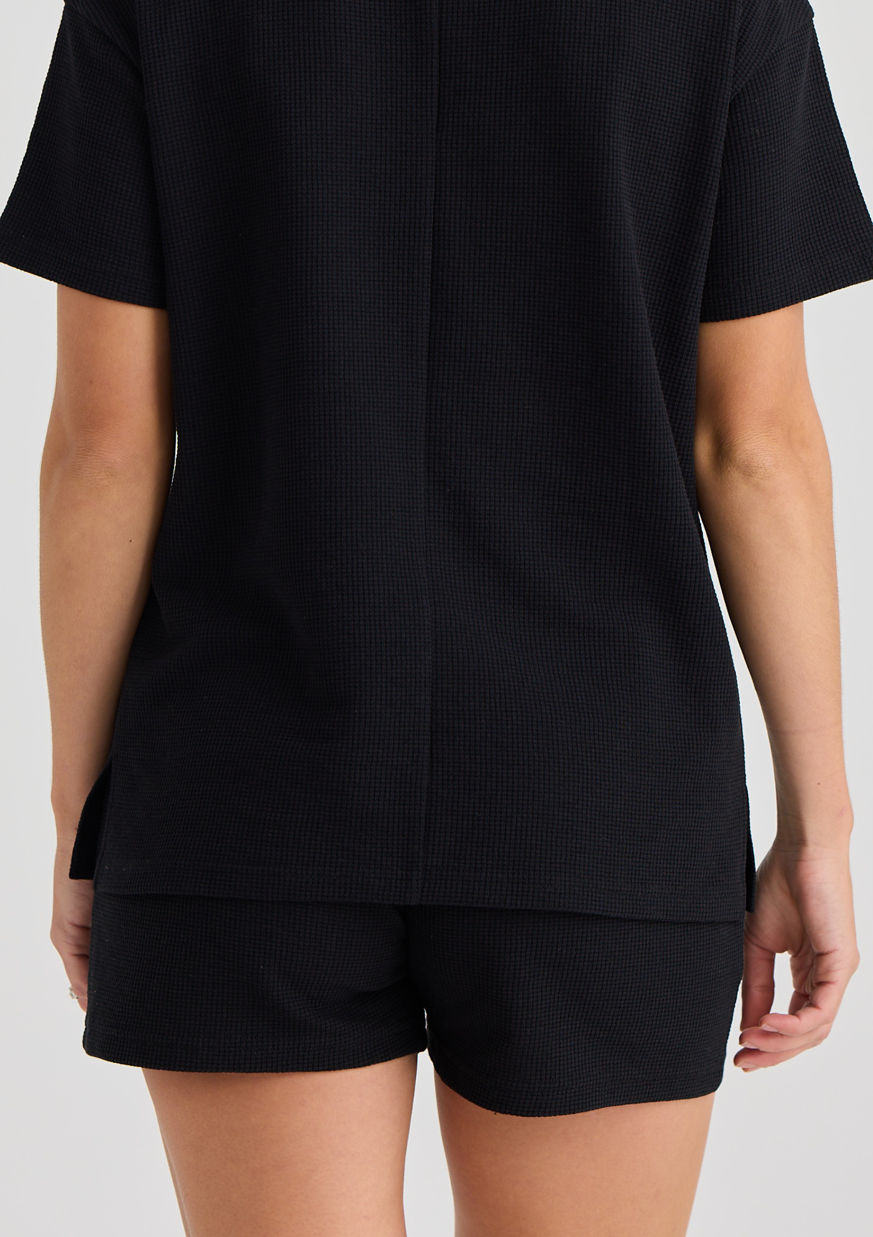 Breastfeeding Outfit Waffle Shorts by Bloomberri